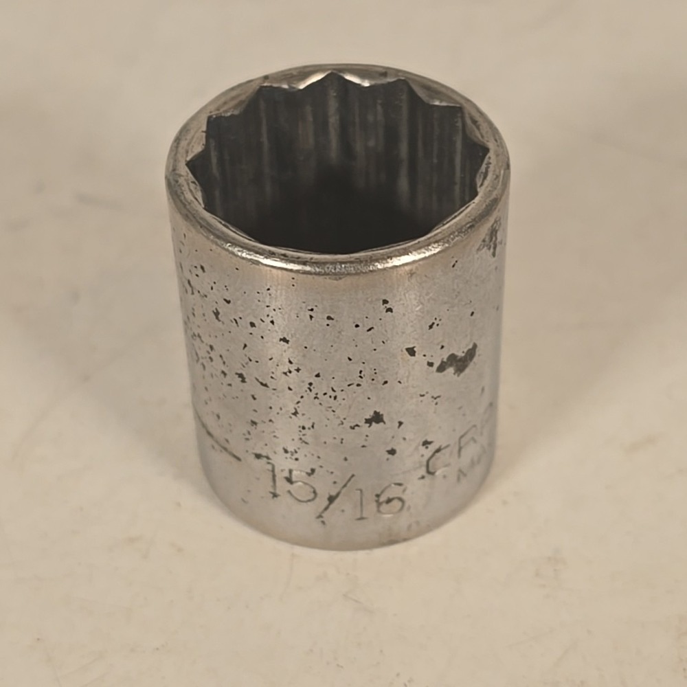 Craftsman 1/2" Drive Socket 15/16" 12 Point V 47513 Shallow Socket Made in USA